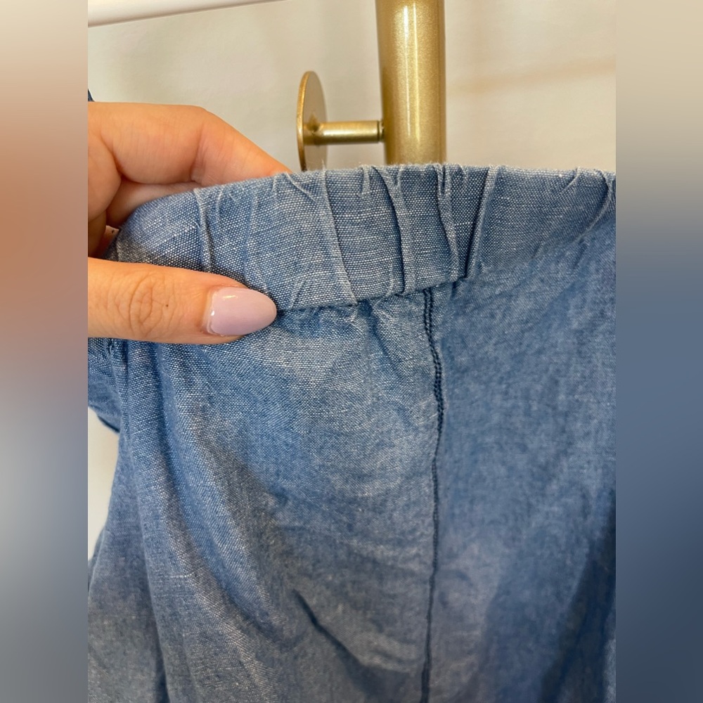Free people off the shoulder chambray top, size small - Picture 5 of 7